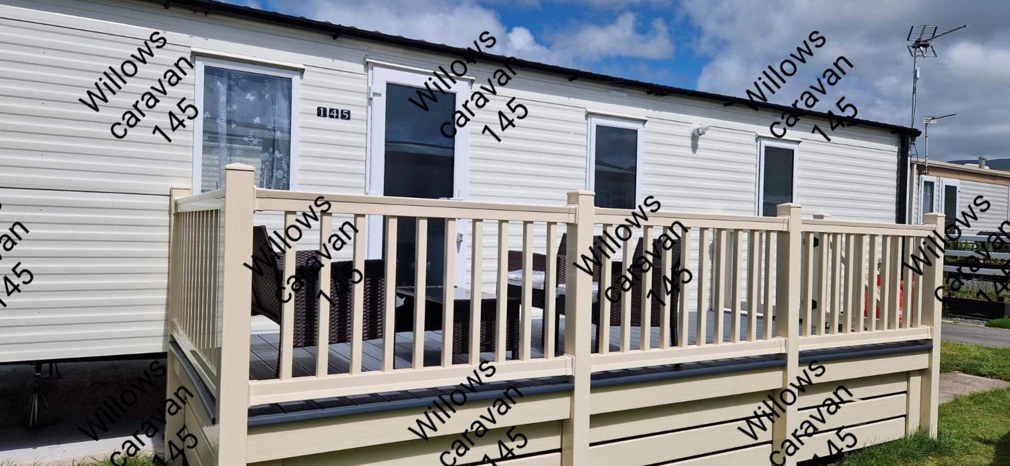 Willows Caravan 145 Llanddwywe Exteriör bild